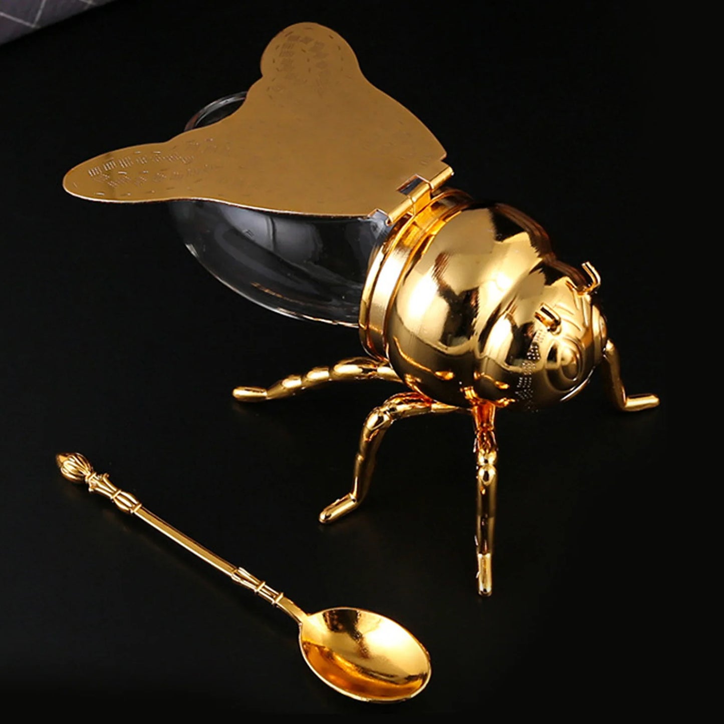 Honey Jar Bee Shaped Exquisite Decorative Glass Honey Pot Kitchen Spice Jar for Home Hotel Restaurant Honey Jar